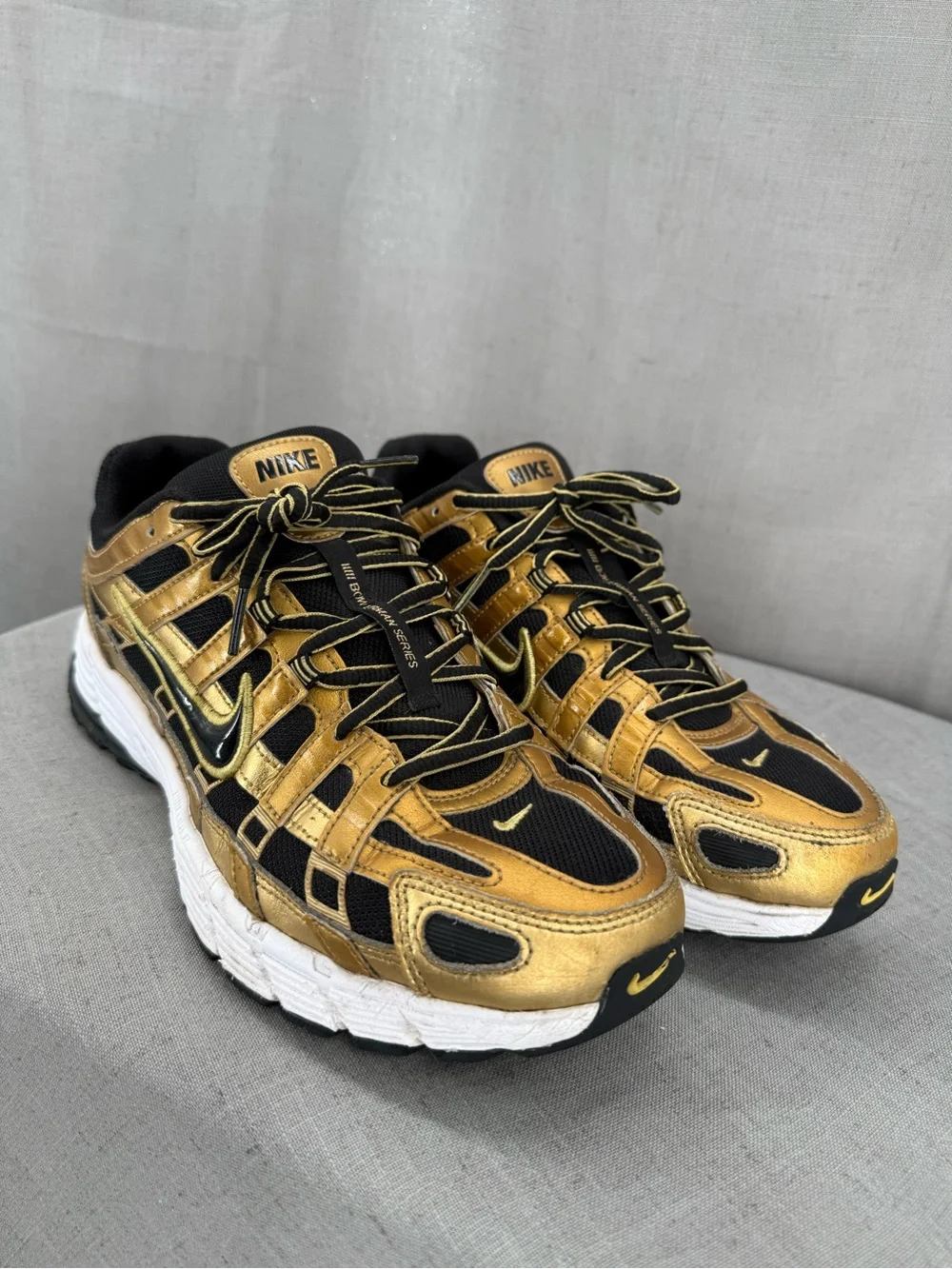 Nike P-6000 Running Shoes Black Metallic Infinite Gold HQ3030-700 Mens Size 9.5